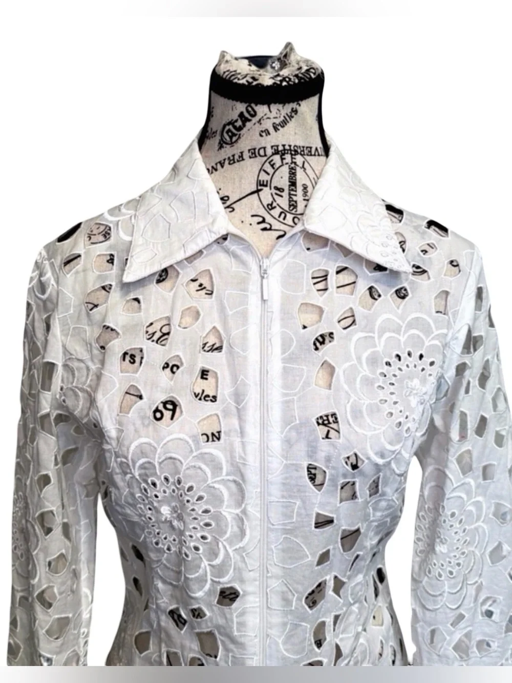 Samuel Dong Ivory Cutwork Floral Zip-Front Jacket | Women’s Small - Picture 6 of 13